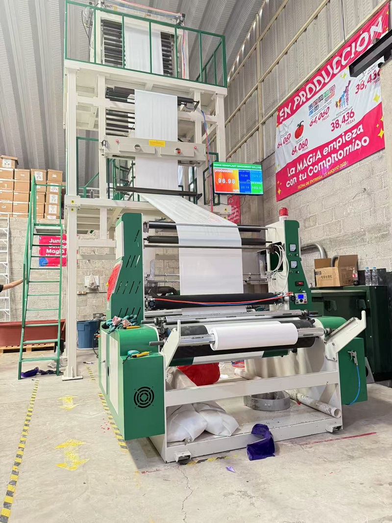 Mataas na bilis ng mono layer film blowing machine pagsubok ng video mula sa customer ng Mexico